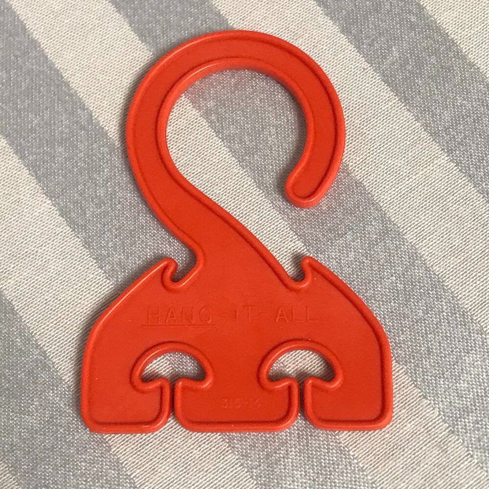 Hang-it-All -Vintage Tupperware